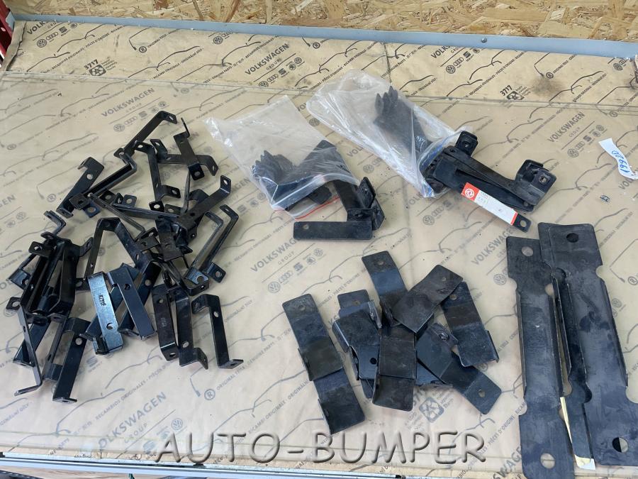 DongFeng Кронштейн охладителя кондиционера 8105120-C0103, 8105120C0103